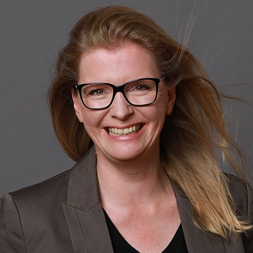 Anja Niekerken, Managementtrainerin