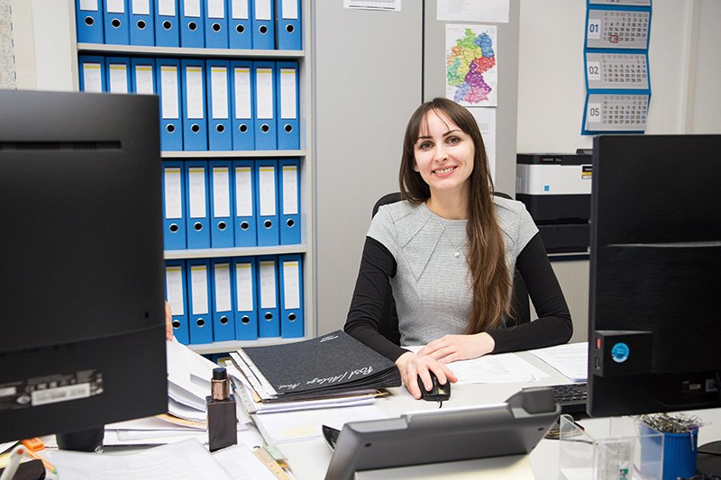 Violetta Essa Farhat stammt aus Syrien. In Deutschland macht sie eine kaufmännische Ausbildung im Bereich Büromanagement. Foto: Privat