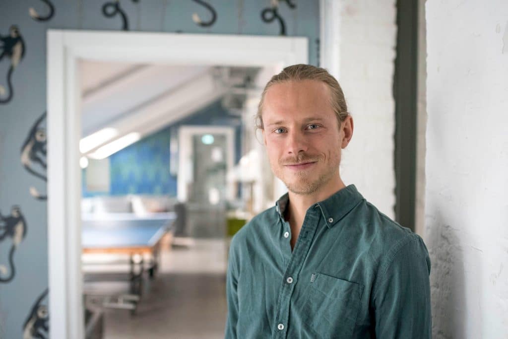 Christopher Diedrich leitet bei HomeToGo, einem digitalen Marktplatz für Ferienhäuser und Ferienwohnungen, die Abteilung People and Organization. Das Berliner Unternehmen hat rund 350 Beschäftigte.