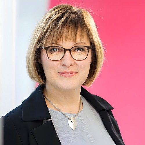 Kerstin Jerchel (51) wird zum 1. Mai zur Geschäftsführerin und Arbeitsdirektorin der Stadtwerke Verkehrsgesellschaft Frankfurt am Main (VGF) bestellt.