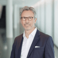 Ingo Holstein ist Chief Human Resources Officer bei Aumovio